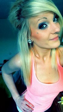 Perfect GF selfie